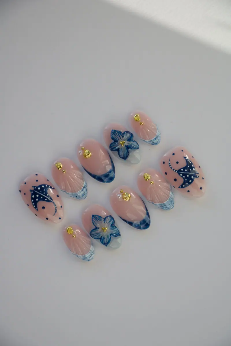 Custom sæt med mørkeblå blomster